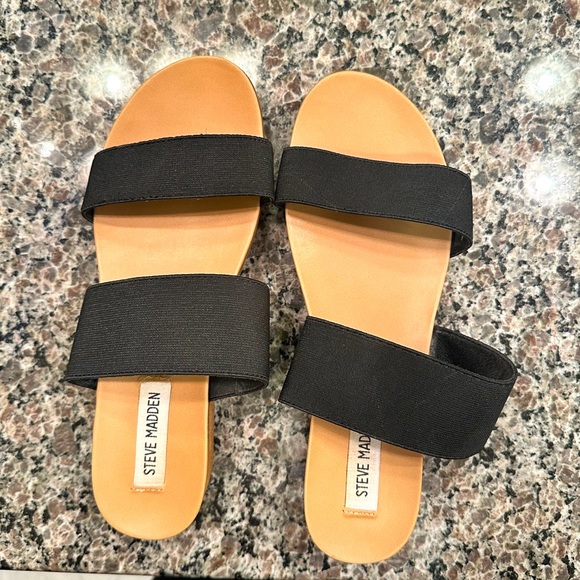 ⚫️Steve Madden Sandals⚫️ - Picture 1 of 7